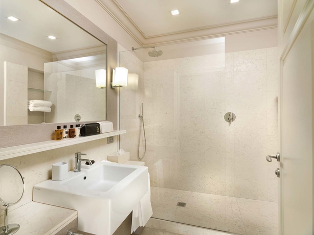 Imagen de la habitación del Hotel Galleria Vik Milano. Foto 15