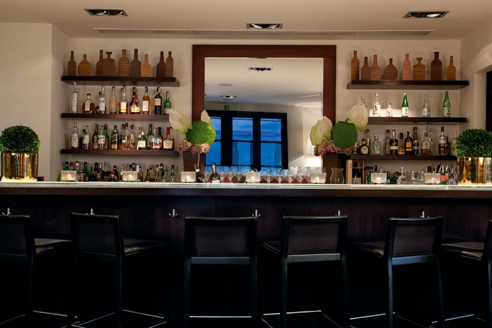 Imagen del bar/restaurante del Hotel Gallery Art - Lungarno Collection. Foto 3