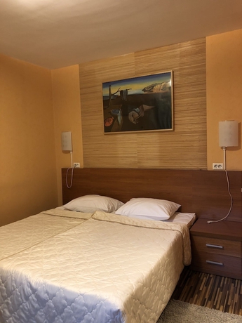 Imagen de la habitación del Hotel Gallery, Astrac&aacute;n. Foto 5