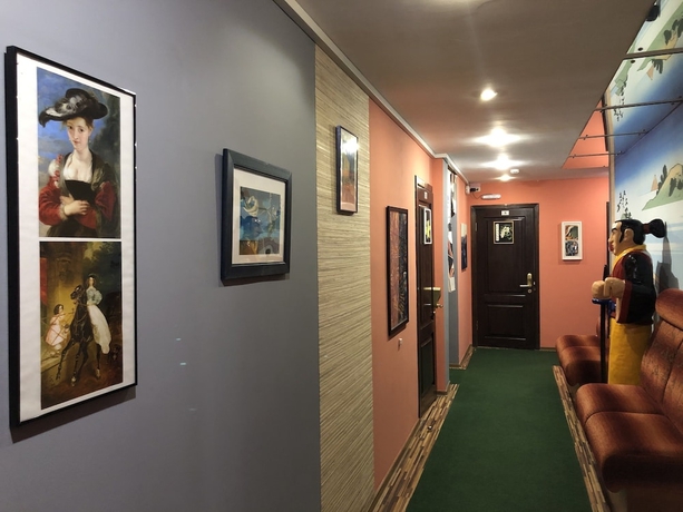 Imagen de los interiores del Hotel Gallery, Astrac&aacute;n. Foto 18