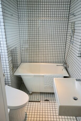 Imagen de la habitación del Hotel Gallery Inn Fuji. Foto 9