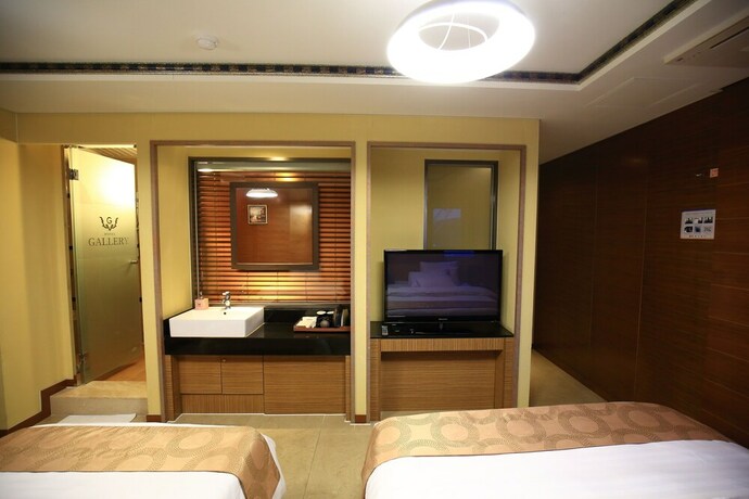 Imagen de la habitación del Hotel Gallery, Tongyeong. Foto 19