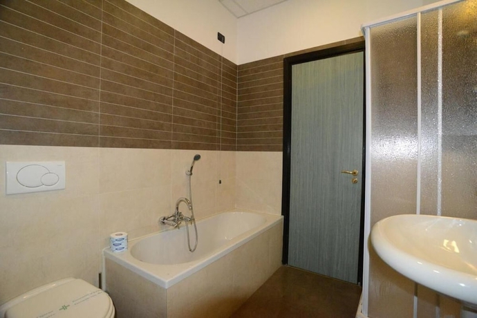 Imagen de la habitación del Hotel Galles, Génova. Foto 11