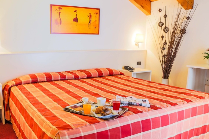 Imagen de la habitación del Hotel Gallia, -. Foto 13
