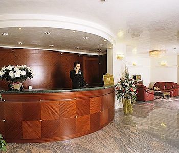 Imagen de los interiores del Hotel Gallia Palace. Foto 12