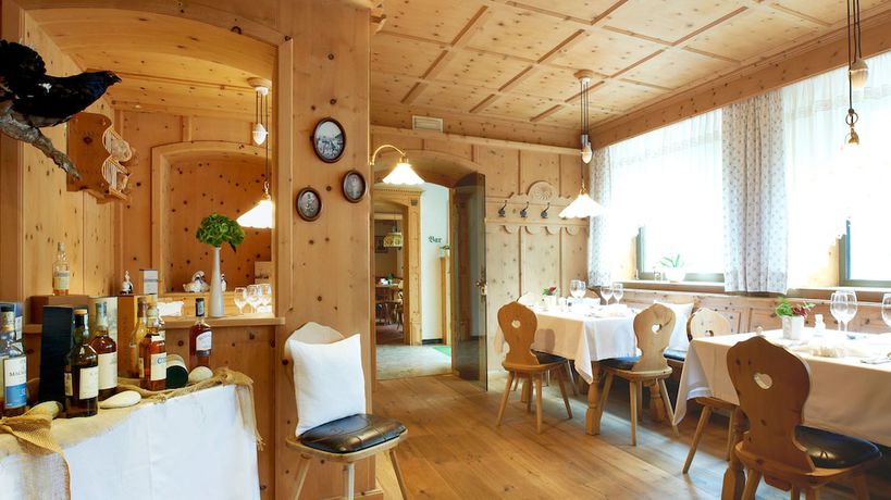 Imagen del bar/restaurante del Hotel Gallia, Stilfs - Stelvio. Foto 2