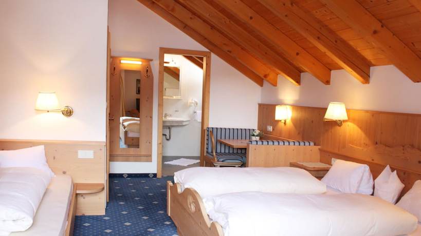 Imagen de la habitación del Hotel Gallia, Stilfs - Stelvio. Foto 16