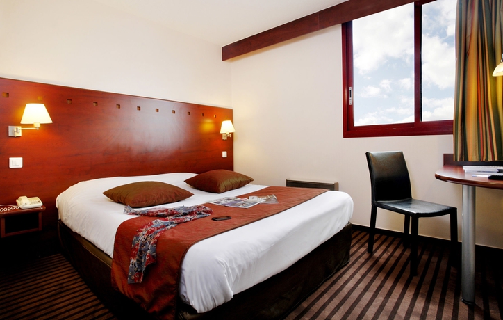Imagen de la habitación del Hotel Gallieni. Foto 10