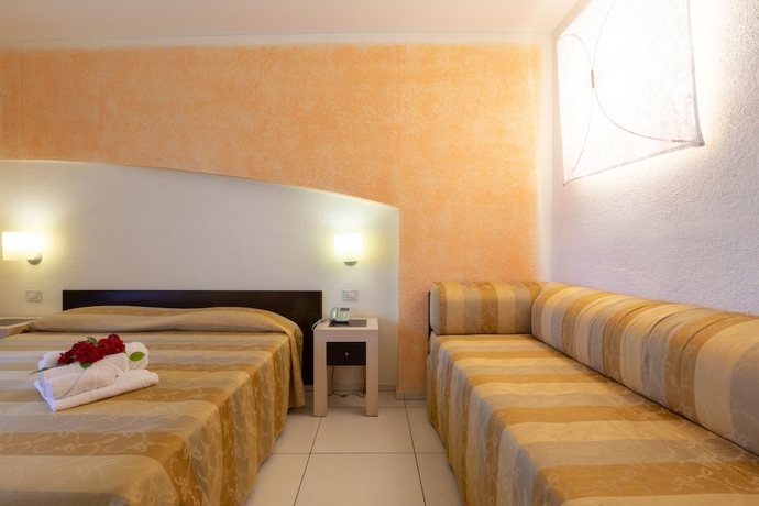 Imagen de la habitación del Hotel Gallipoli Resort. Foto 8