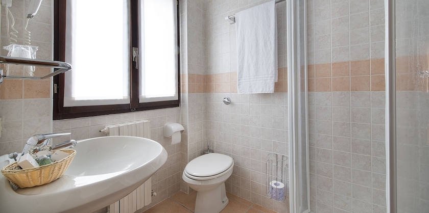 Imagen de la habitación del Hotel Galli's - Centro. Foto 17
