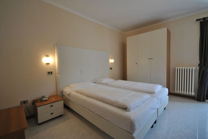 Imagen de la habitación del Hotel Gallo. Foto 9