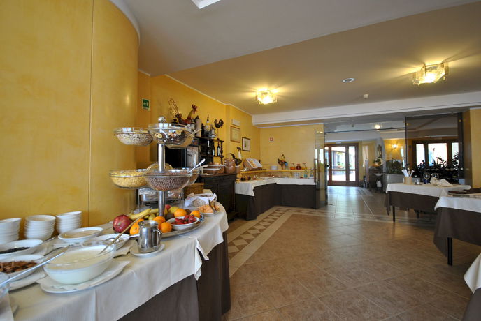 Imagen de la habitación del Hotel Gallo, Gardola. Foto 7
