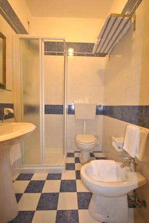 Imagen general del Hotel Gallo, Gardola. Foto 2
