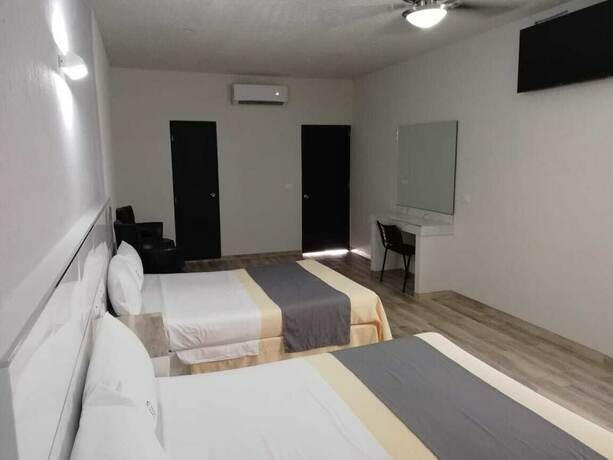 Imagen general del Hotel Gallo Rubio. Foto 3