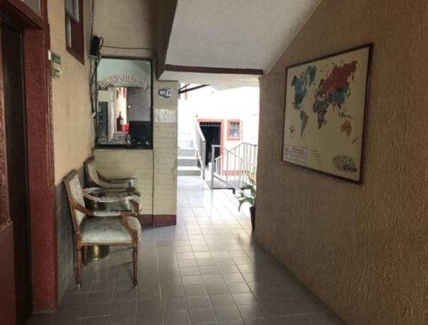 Imagen de los interiores del Hotel Gallo Rubio. Foto 31