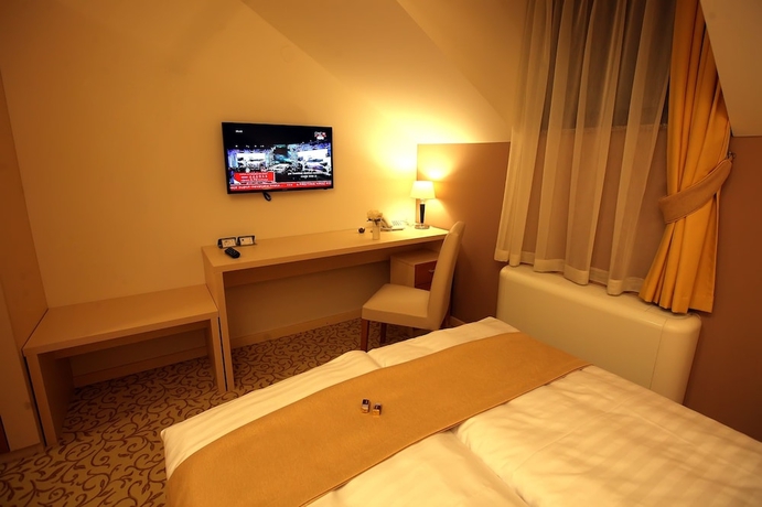 Imagen de la habitación del Hotel Gallus. Foto 7