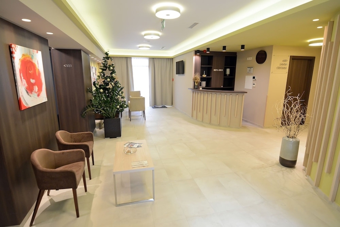 Imagen de los interiores del Hotel Gallus. Foto 17