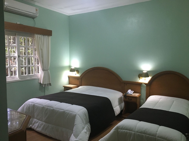 Imagen de la habitación del Hotel Galo Vermelho. Foto 4