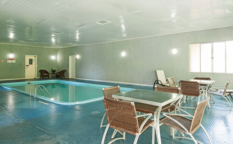 Imagen de la piscina del Hotel Galo Vermelho. Foto 17
