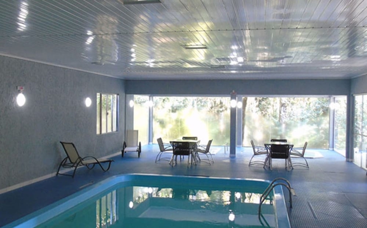 Imagen de la piscina del Hotel Galo Vermelho. Foto 18