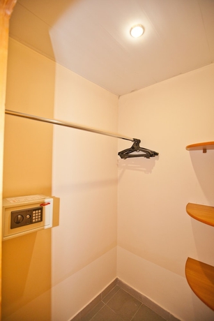 Imagen de la habitación del Hotel Galotel. Foto 5