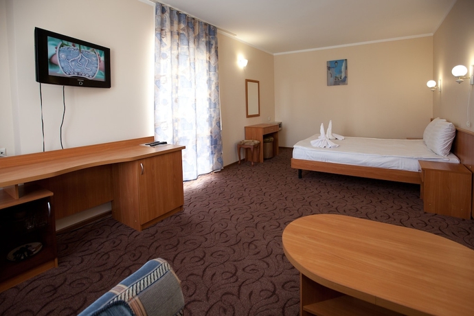 Imagen de la habitación del Hotel Galotel. Foto 11