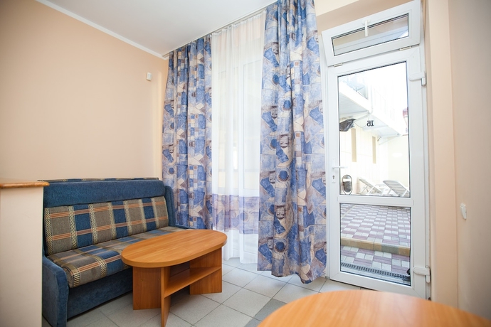 Imagen de la habitación del Hotel Galotel. Foto 16