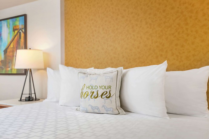 Imagen de la habitación del Hotel Galt House Trademark Collection By Wyndham. Foto 4