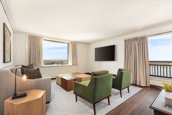 Imagen de la habitación del Hotel Galt House Trademark Collection By Wyndham. Foto 6