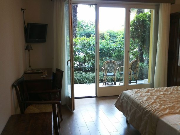 Imagen de la habitación del Hotel Galvani. Foto 13