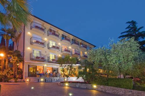 Imagen de la habitación del Hotel Galvani, Torri Del Benaco. Foto 2