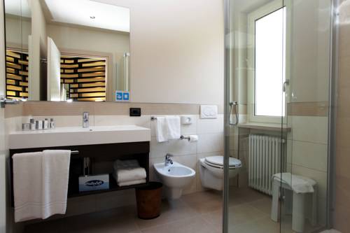 Imagen de la habitación del Hotel Galvani, Torri Del Benaco. Foto 8