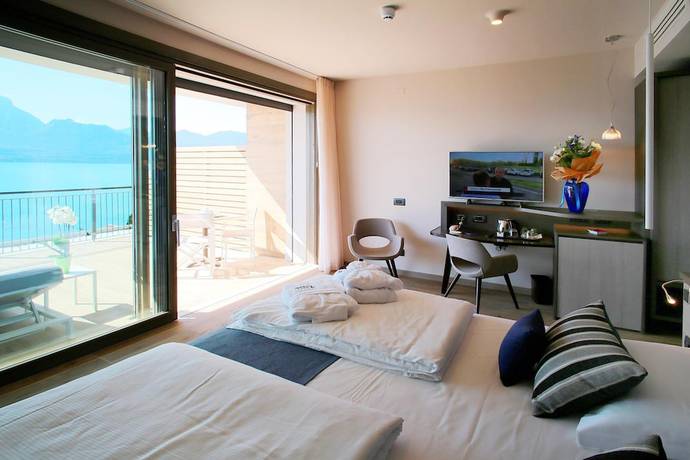 Imagen de la habitación del Hotel Galvani, Torri Del Benaco. Foto 17