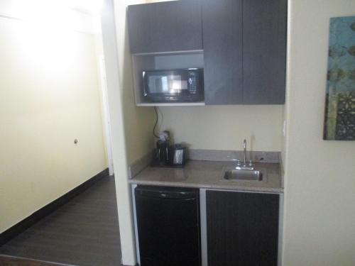 Imagen de la habitación del Hotel Galveston Beach. Foto 8