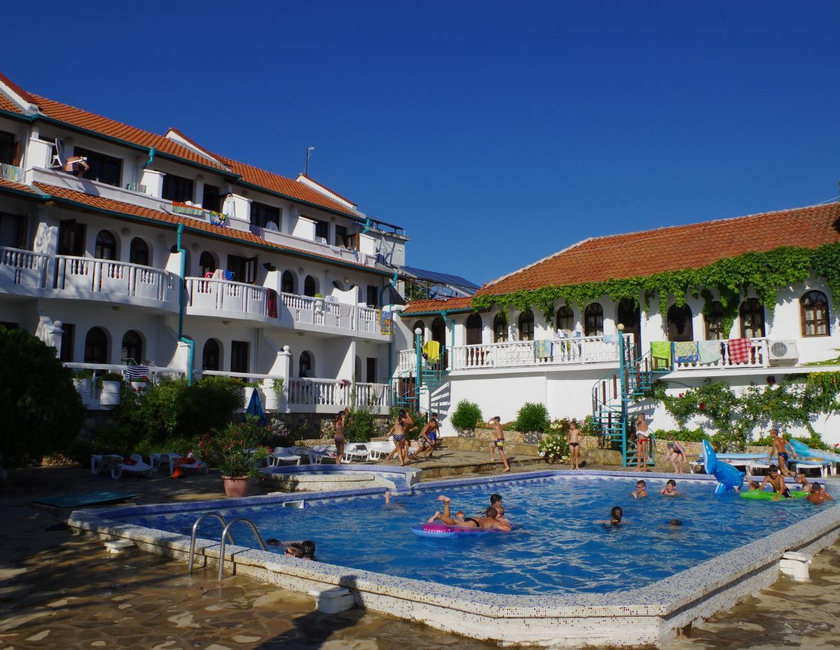 Imagen general del Hotel Gamartata. Foto 16