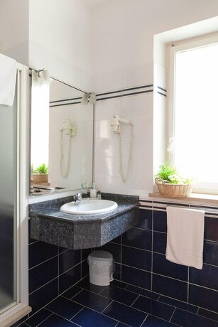 Imagen general del Hotel Gambara. Foto 4