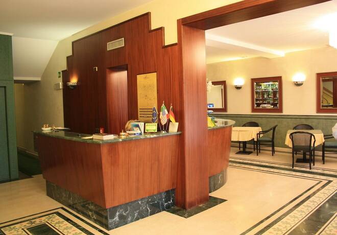 Imagen general del Hotel Gambara. Foto 7