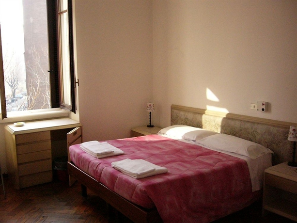 Imagen de la habitación del Hotel Gambara, Mil&aacute;n. Foto 5