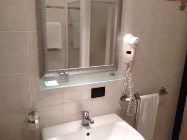 Imagen de la habitación del Hotel Gambero. Foto 12