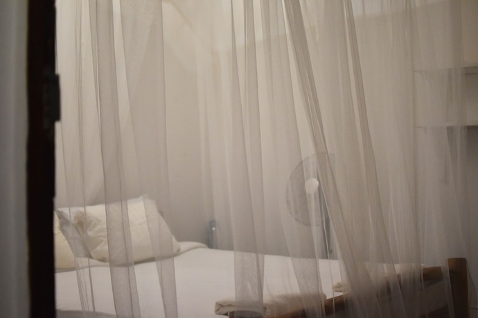Imagen de la habitación del Hotel Gamboozini Lodge. Foto 3