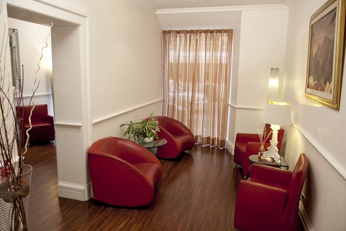 Imagen de los interiores del Hotel Gambrinus. Foto 16