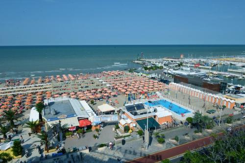 Imagen general del Hotel Gambrinus, Riccione. Foto 4