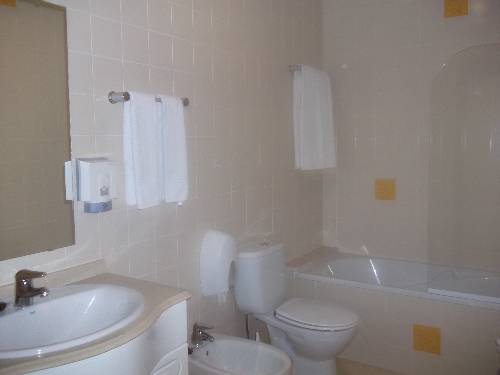 Imagen de la habitación del Hotel Gameiro. Foto 12