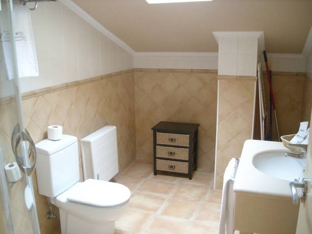 Imagen de la habitación del Hotel Gametxo, Ibarrangelu. Foto 10