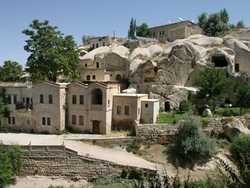 Imagen de los exteriores del Hotel Gamirasu Cave. Foto 4