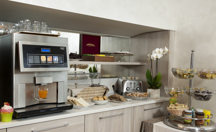 Imagen del bar/restaurante del Hotel Gamma, Milán. Foto 10