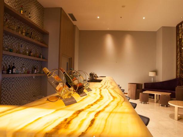 Imagen del bar/restaurante del Hotel Gammara Makassar. Foto 3