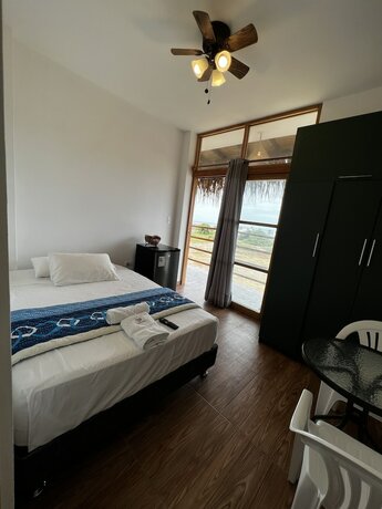 Imagen de la habitación del Hotel Gamora Playa. Foto 14