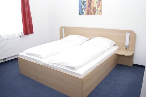 Imagen de la habitación del Hotel G&k. Foto 9