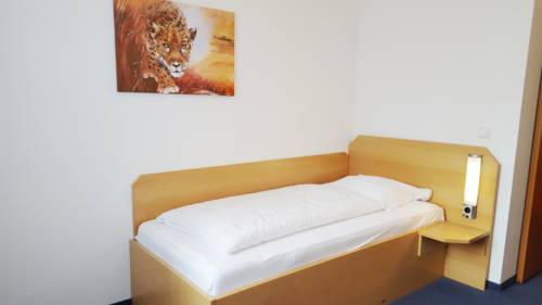 Imagen de la habitación del Hotel G&k. Foto 11